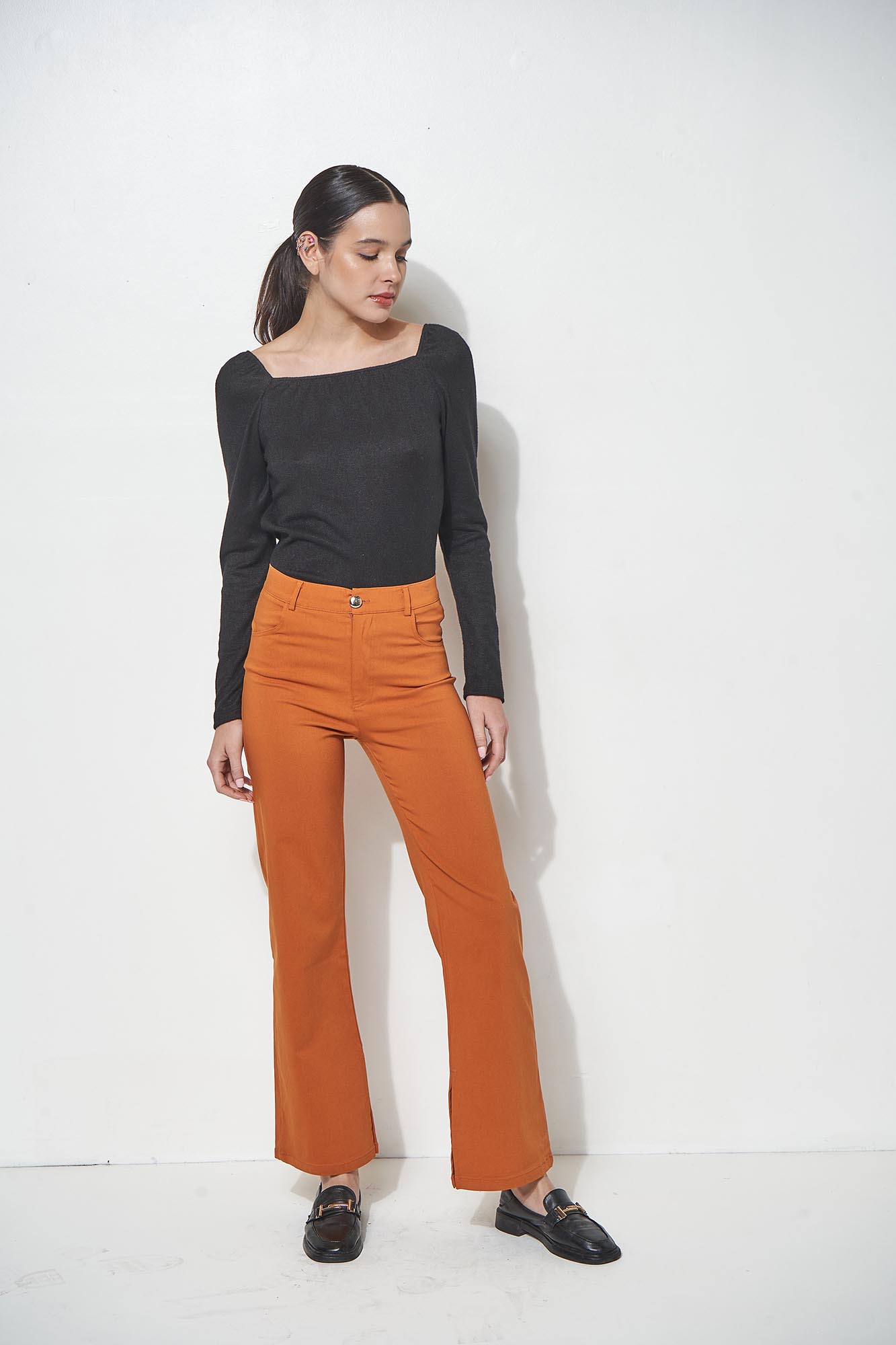 PANTALON BLAKE AVELLANA